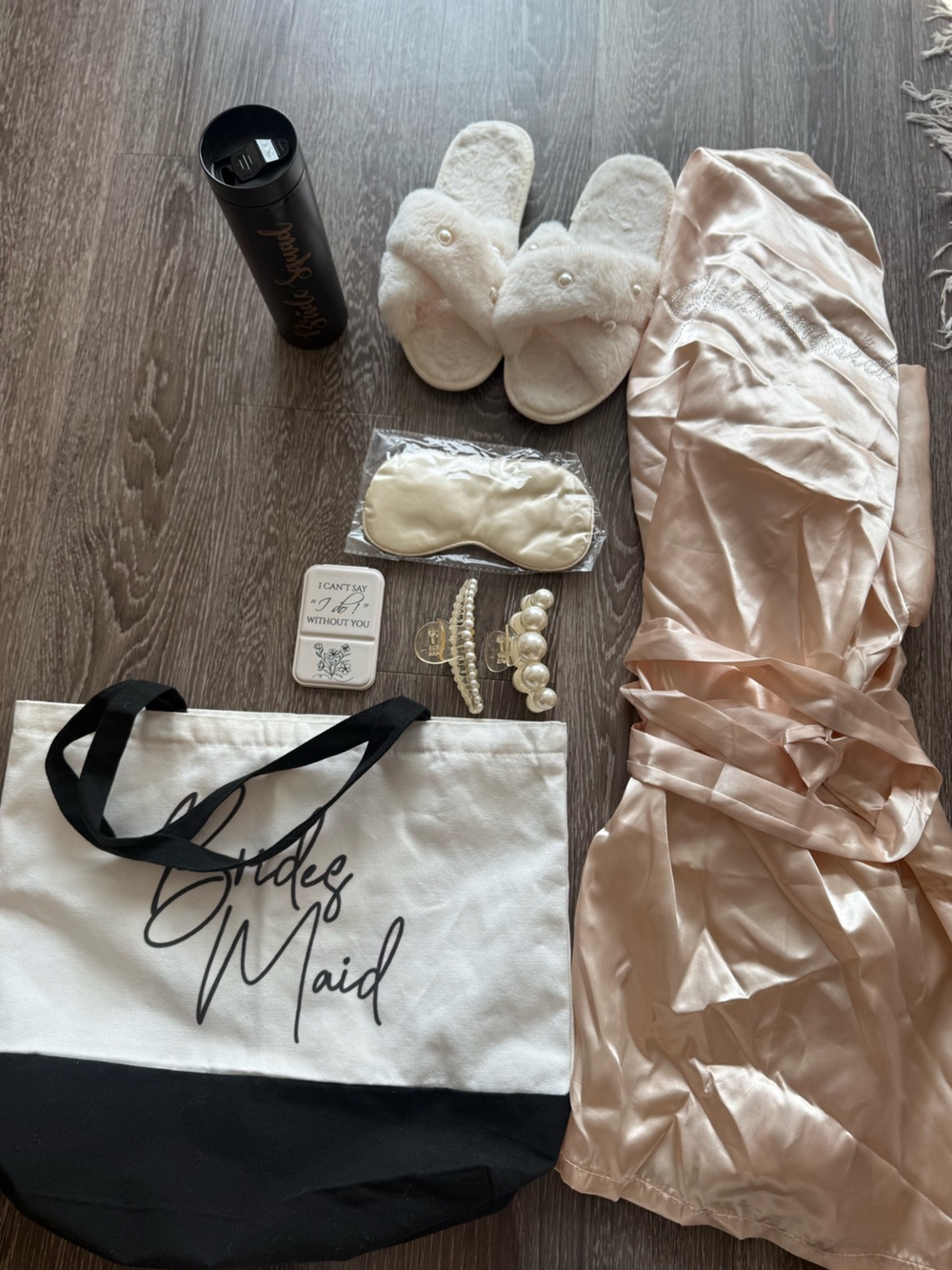Brides maid Tote bag with Gifts